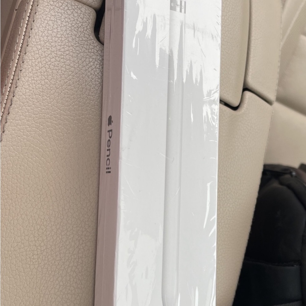 Brand new sealed Apple Pencil series 1.